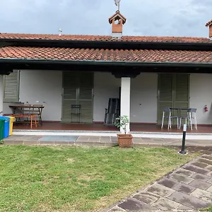 Caroline Villa Anzano Del Parco